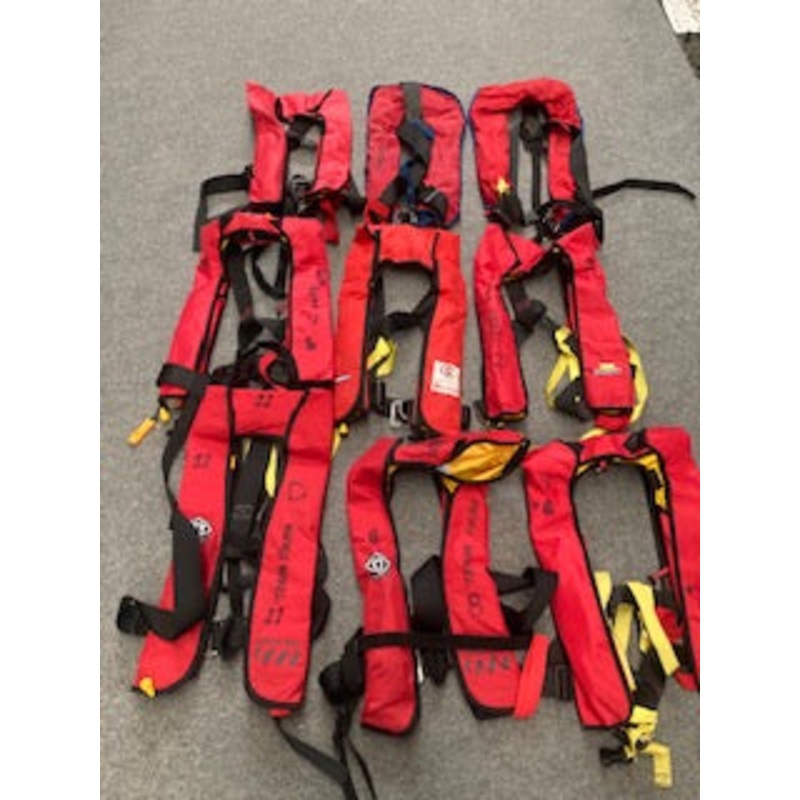 Life Jackets (Used) #CRA-500 PACKAGE OF 9