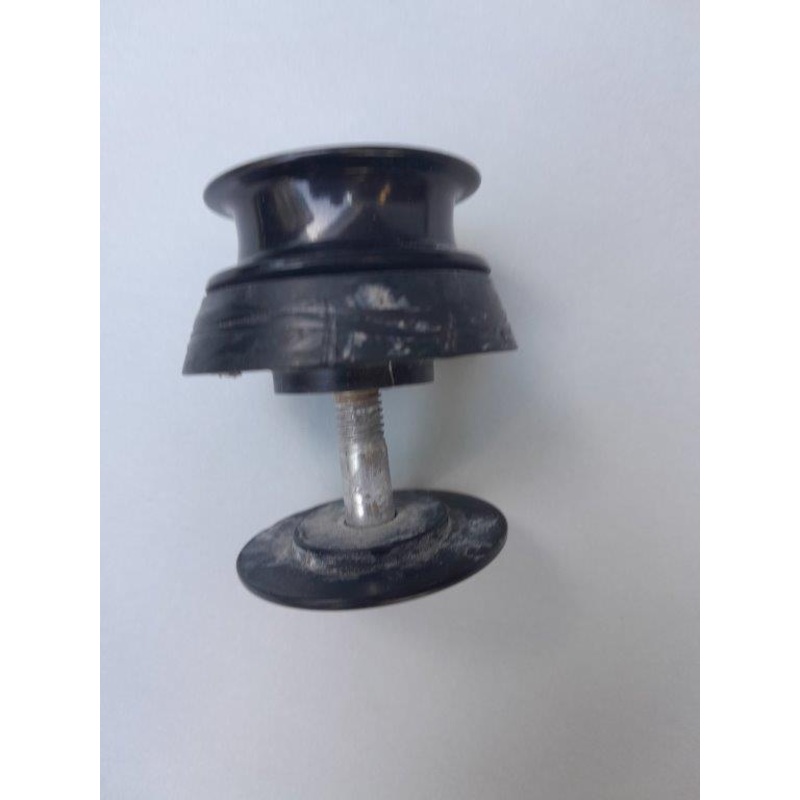 Harken 35mm Winchfeeder (Used) #CRAD-177